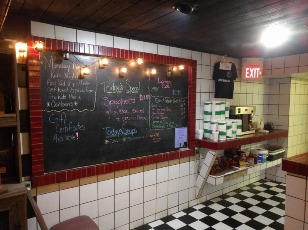 Sandwich Cellar 3